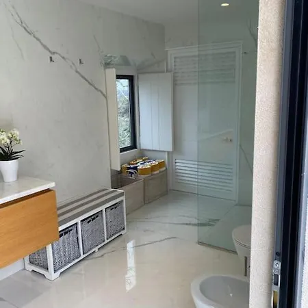 Villa Luxury In *