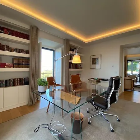 Luxury In * Colares