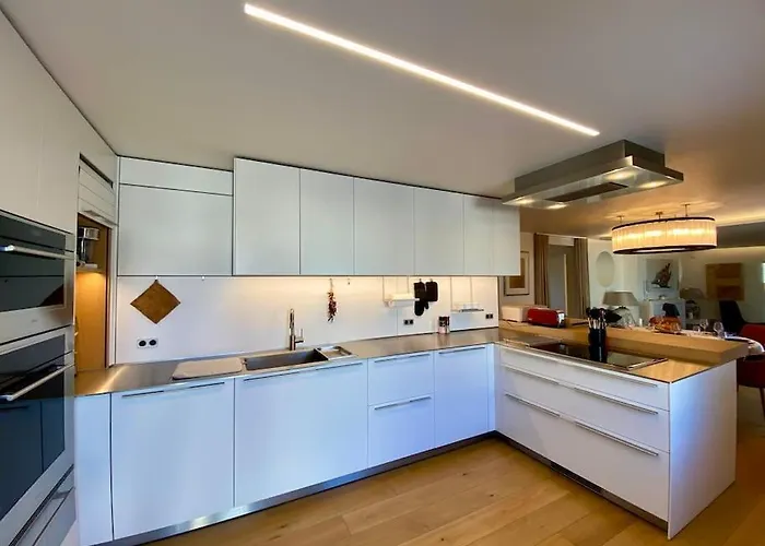 Villa Luxury In Colares