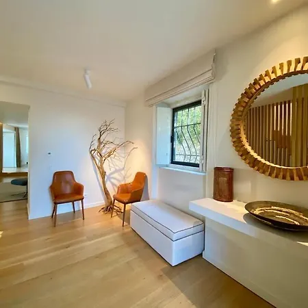 Luxury In * 科拉雷斯